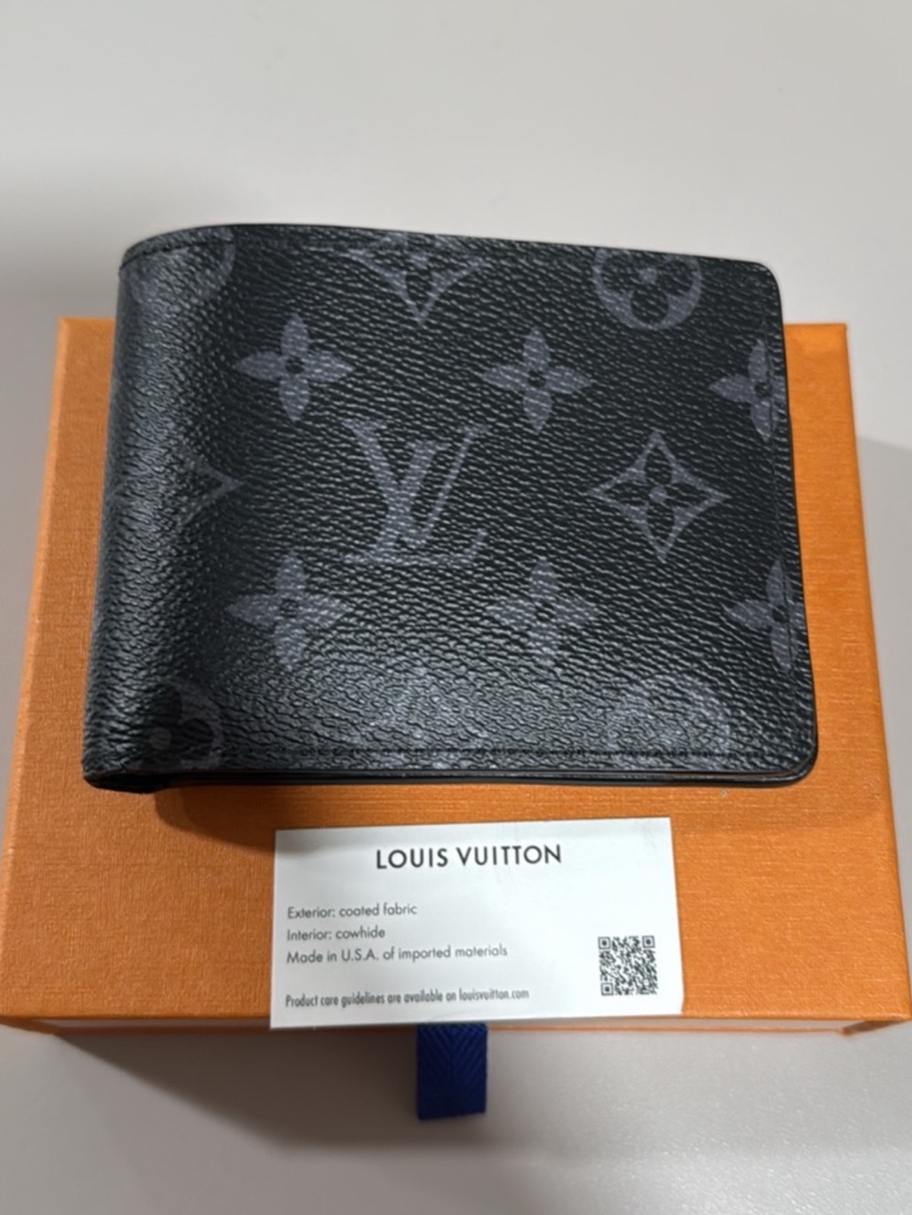 Brand new!! Louis Vuitton Black Monogram Canvas Money Clip Wallet
